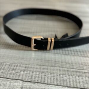 Mango black belt with gold buckle